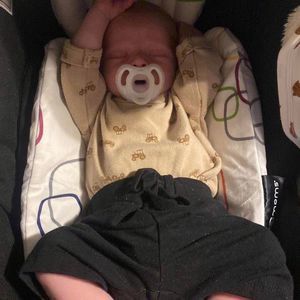 Meet your Posher, Lauren